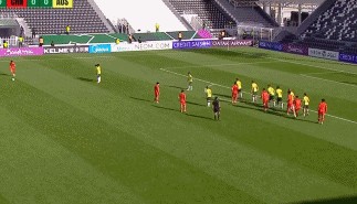 西甲-黄博文晒彭啸玩桌球游戏视频并调侃：瞄准射，要不你能进球呢