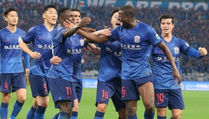 意甲-【中超】马莱莱岳鑫染红路易斯两球 申花4比0浙江队