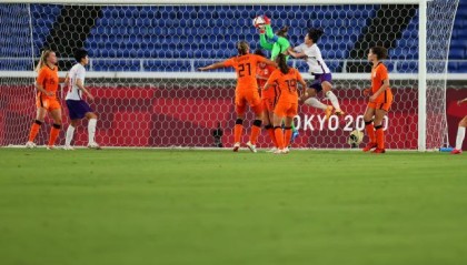 英超-马德兴：铿锵玫瑰时代一去不复返 谁制造耻辱历史？