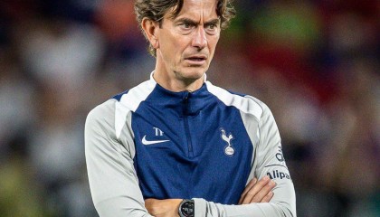 意甲-弗兰克：乌多吉将缺席对阵伯恩利的比赛，比苏马会进入比赛名单